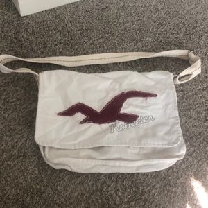 Women’s Hollister Bag